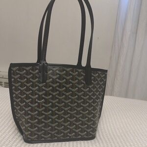 Elegant Brown Tote Bag